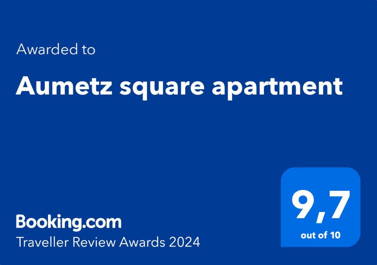 Aumetz Square Apartment Idrija Esterno foto